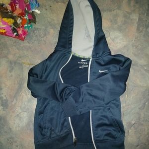 Boys small nike
